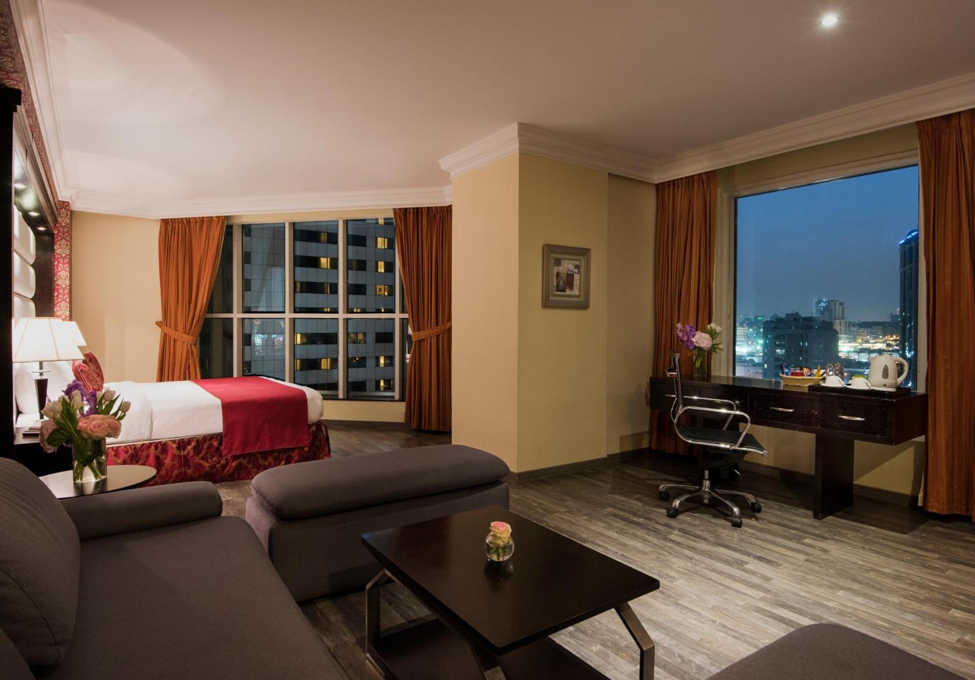 Quarto Deluxe com Cama King-size