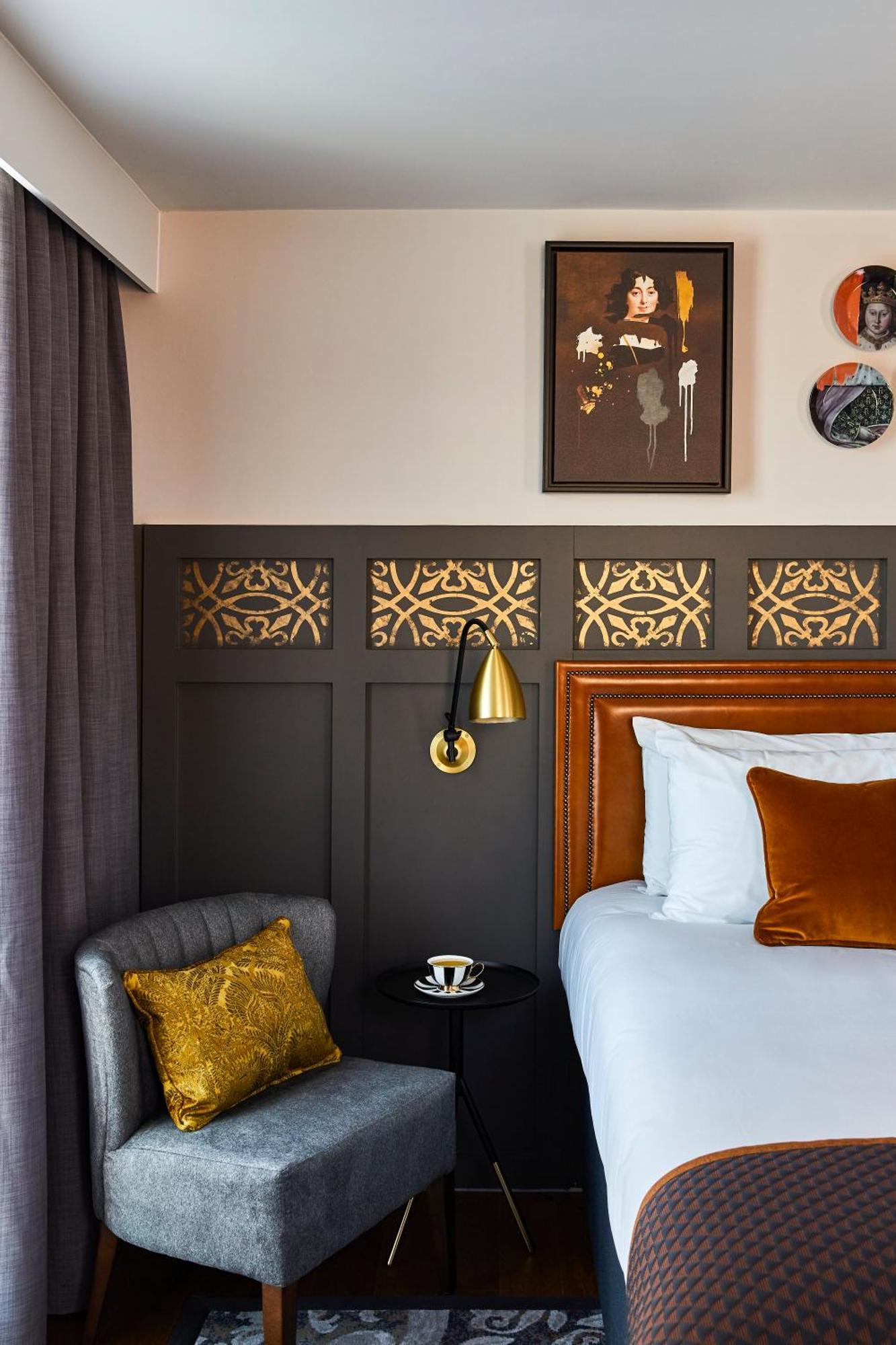 Deluxe Zimmer mit Kingsize-Bett