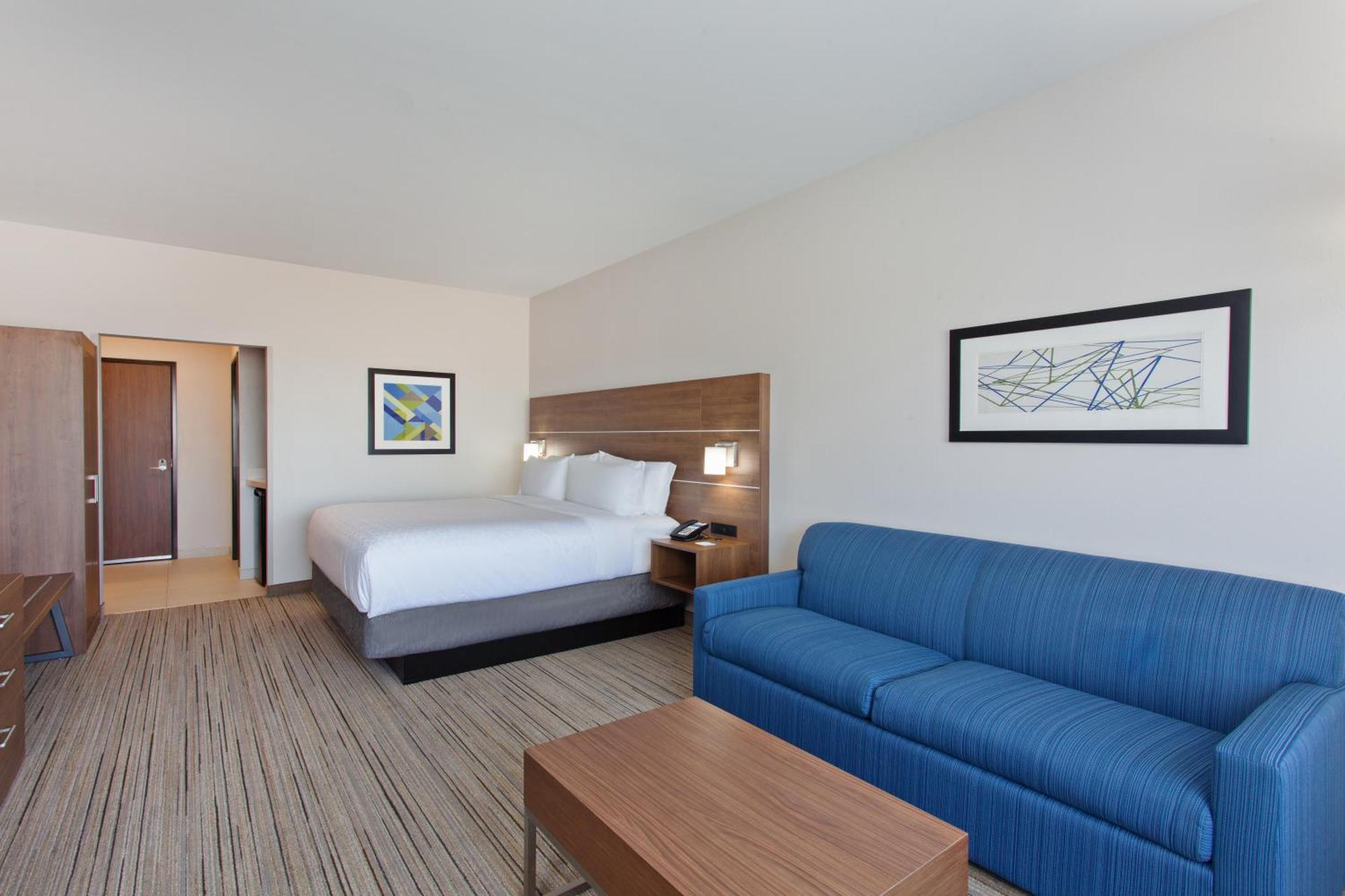 Standard King Room