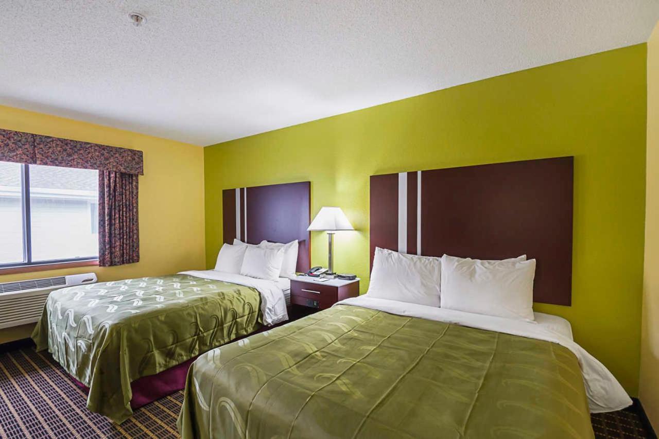 Queen Room with Two Queen Beds - Accessible/Non-Smoking