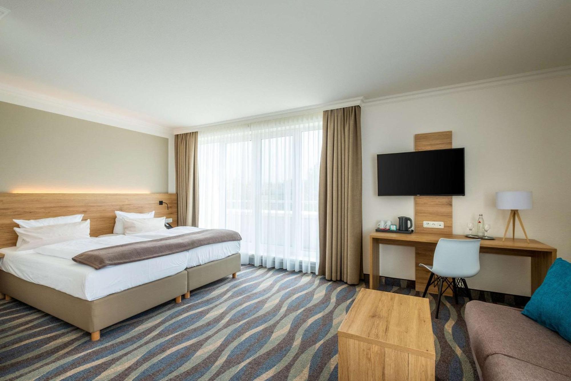 Junior Suite,965845714:JPEG