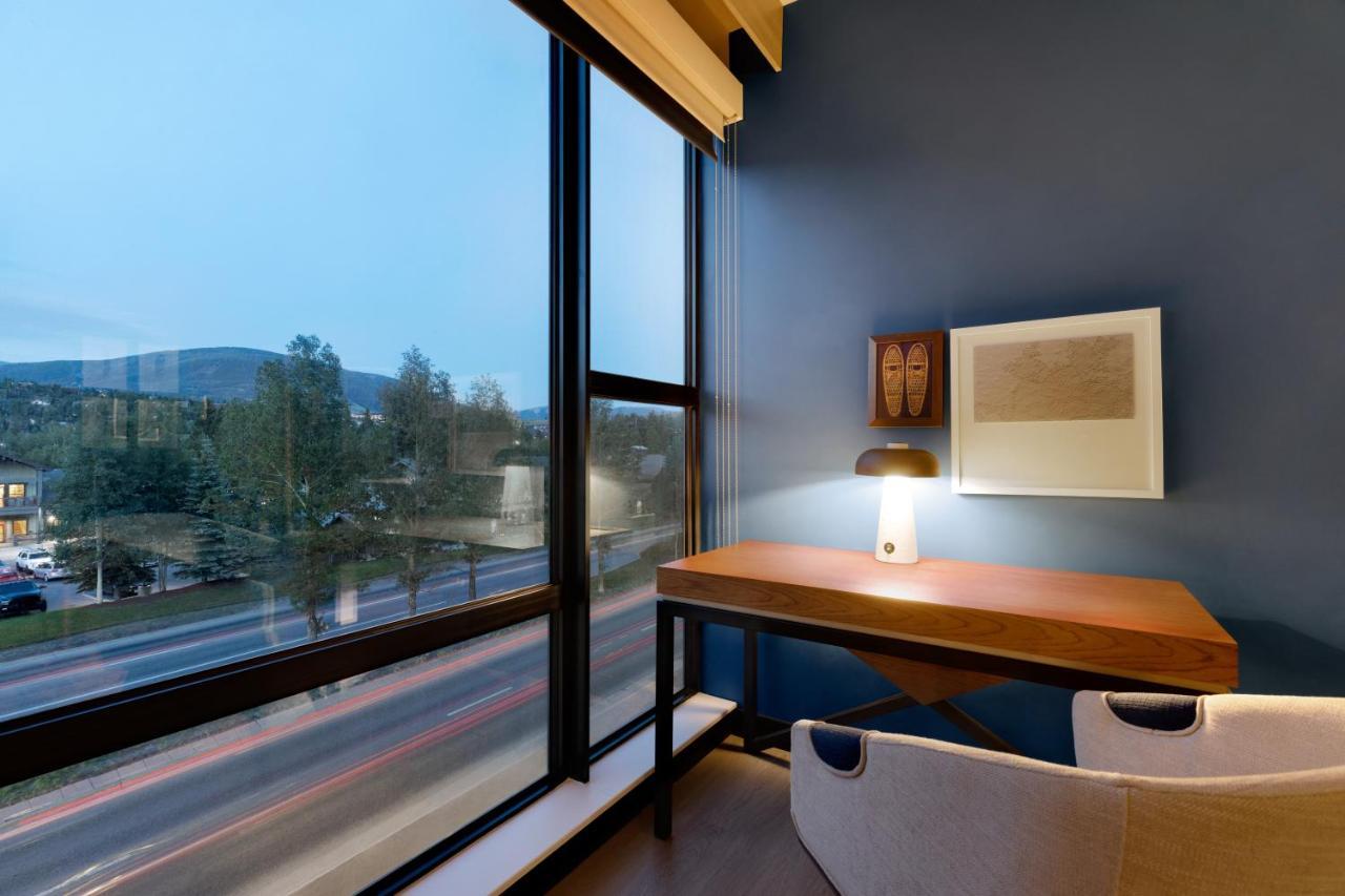 Premium King Room