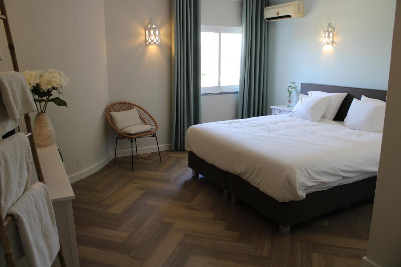 Deluxe Doppel-/Zweibettzimmer mit Gartenblick