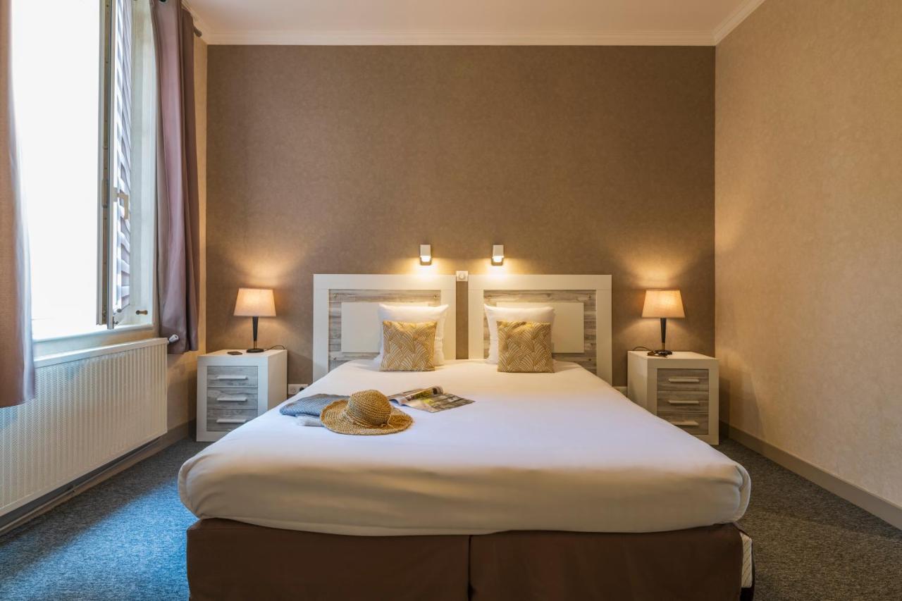 Chambre Double ou Lits Jumeaux - Vue sur Ville