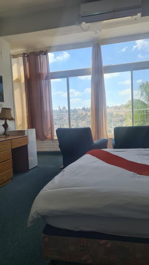 Vierpersoonskamer met Uitzicht op de Bergen