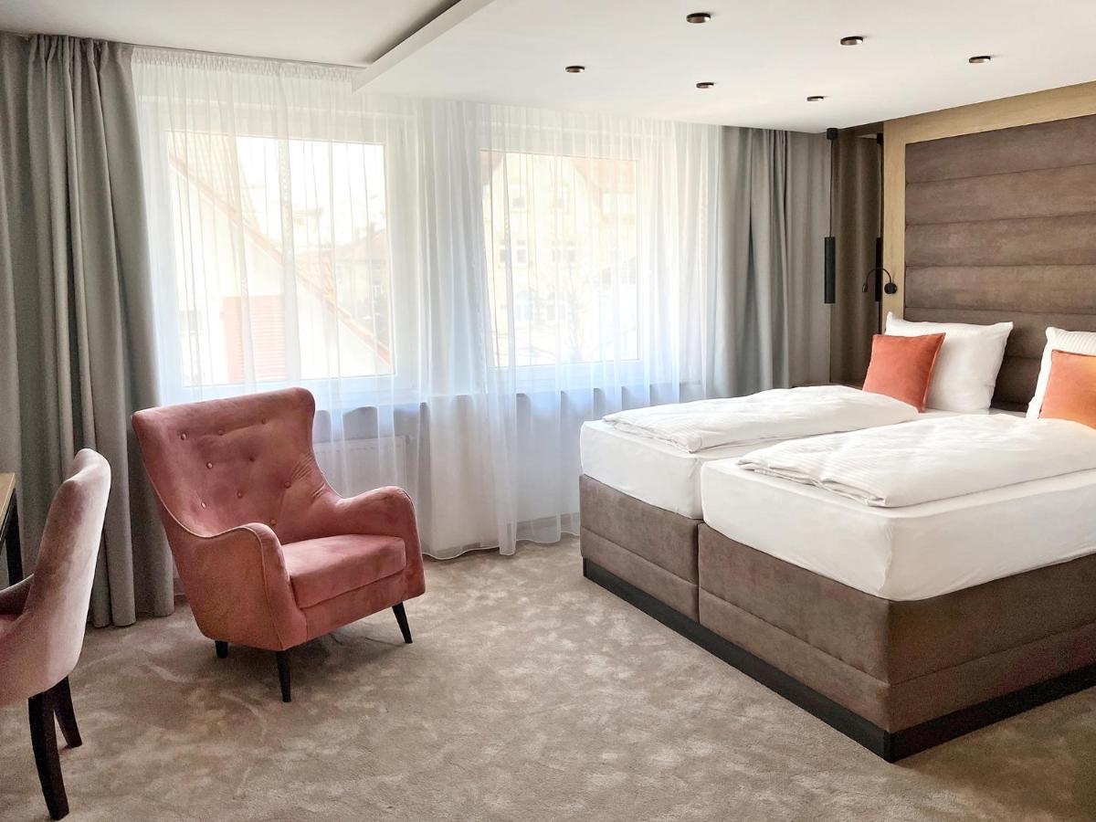 Double Room,1297696360:JPEG