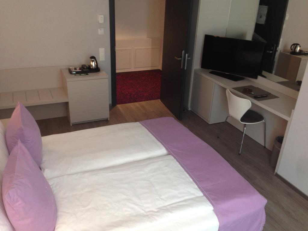 Habitación Doble moderna y acogedora