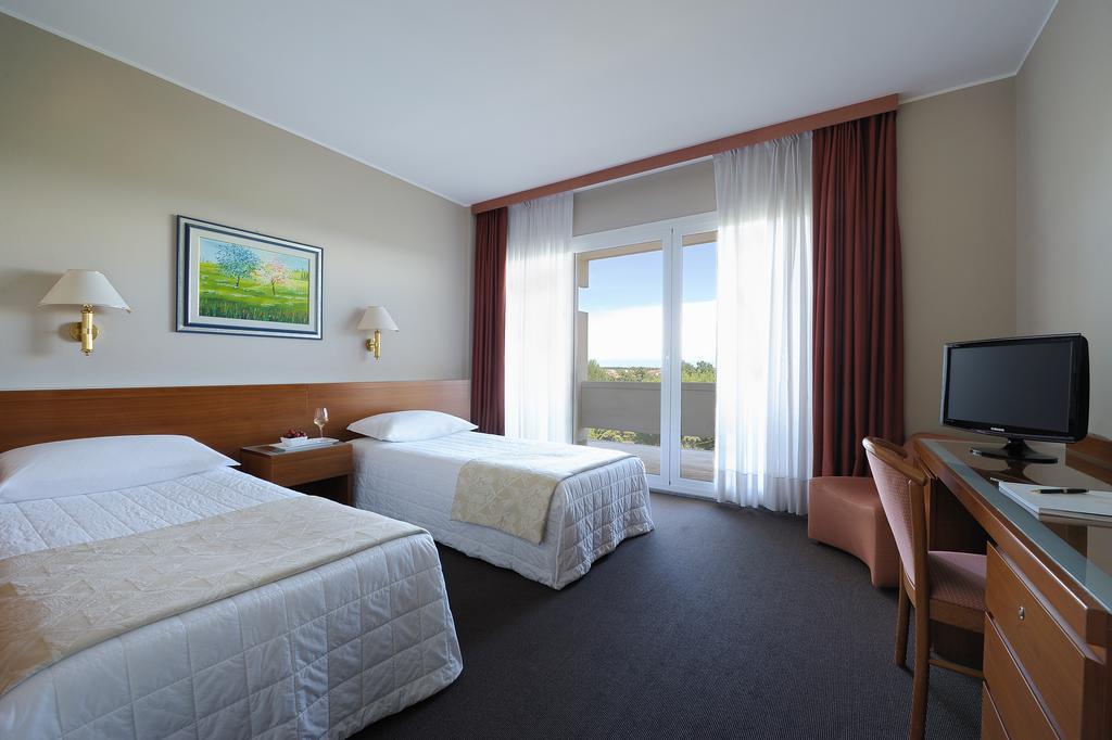 Doppel-/Zweibettzimmer mit Zugang zum Spa