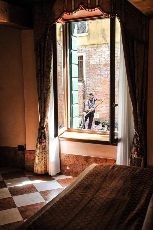 Deluxe Kamer met Uitzicht op de Gracht