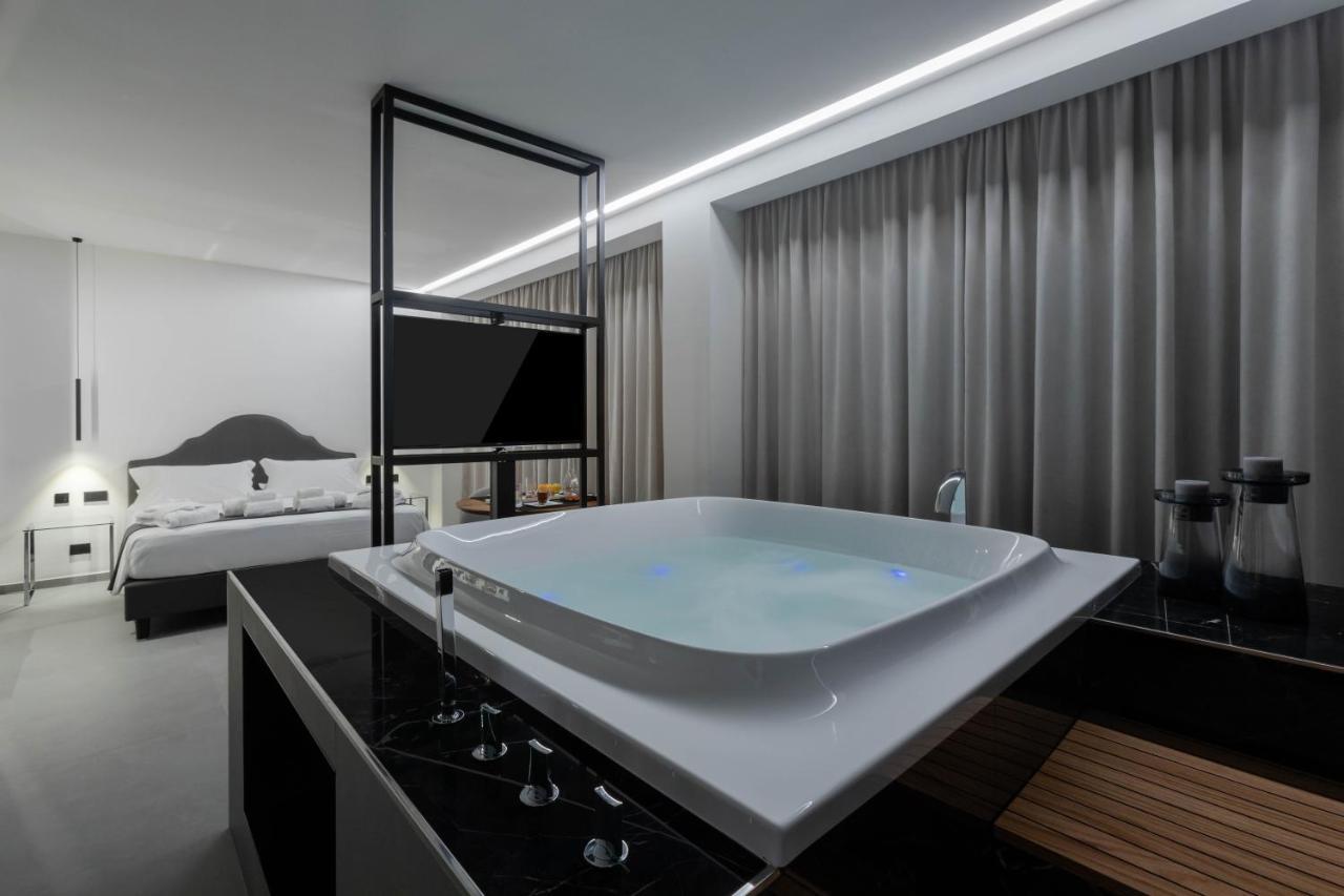 Suite con bañera de hidromasaje - Cama extragrande