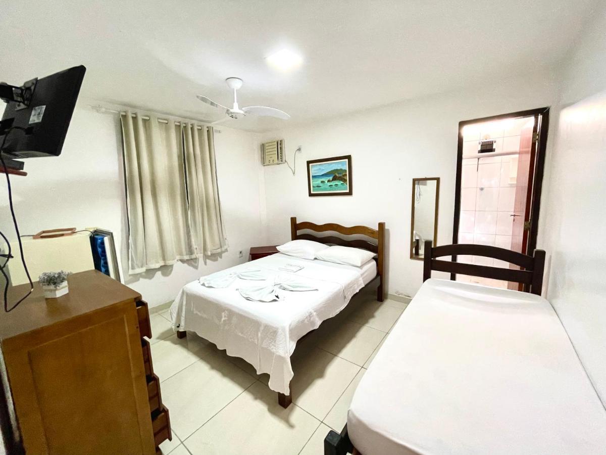 Quarto Triplo Comfort com Chuveiro