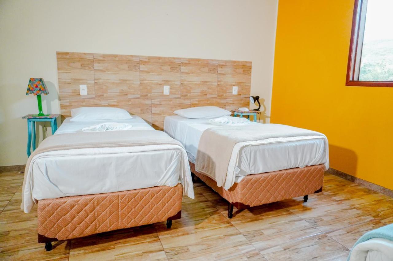 Quarto Deluxe com 2 Camas de Solteiro