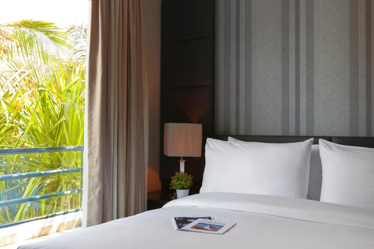 Balcony Room