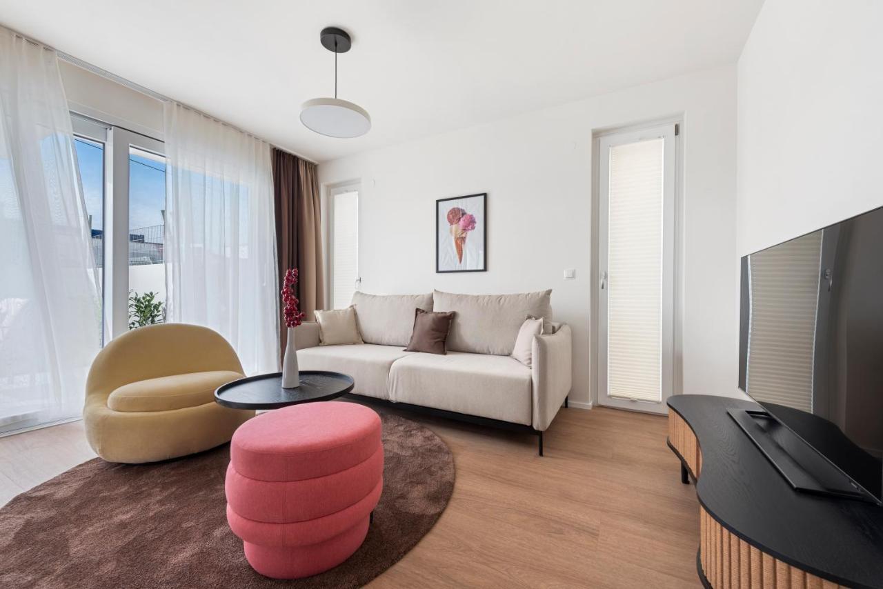 Apartment mit Gartenblick