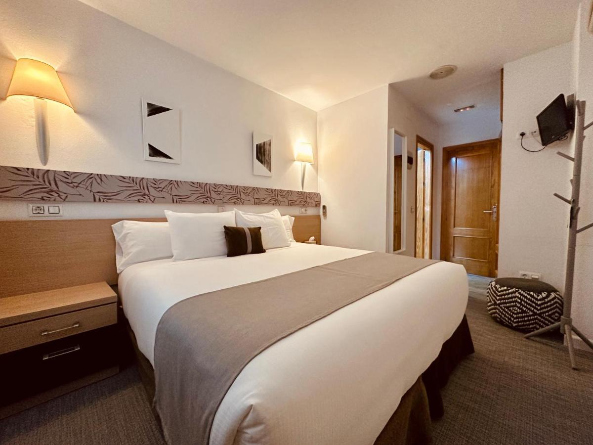 Double or Twin Room,1320222976:JPEG