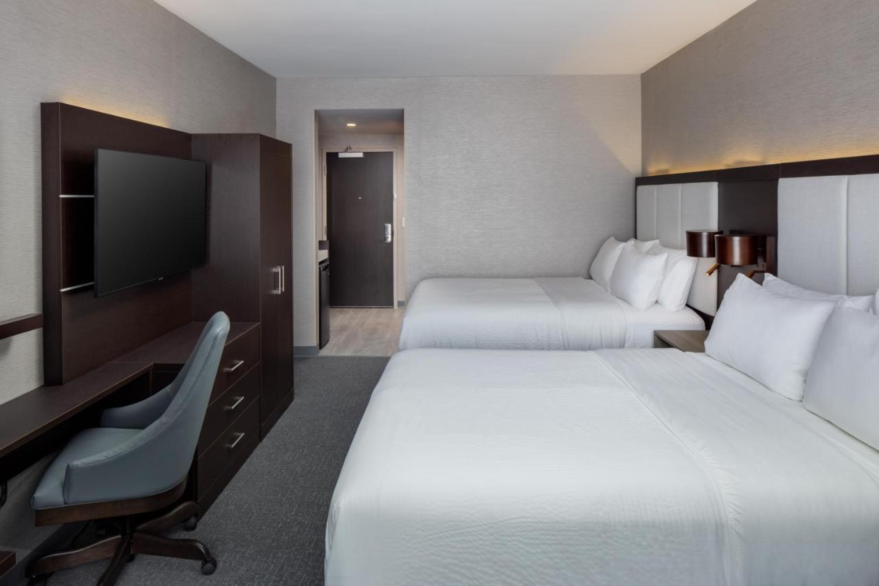 Standaard Kamer met 2 Queensize Bedden