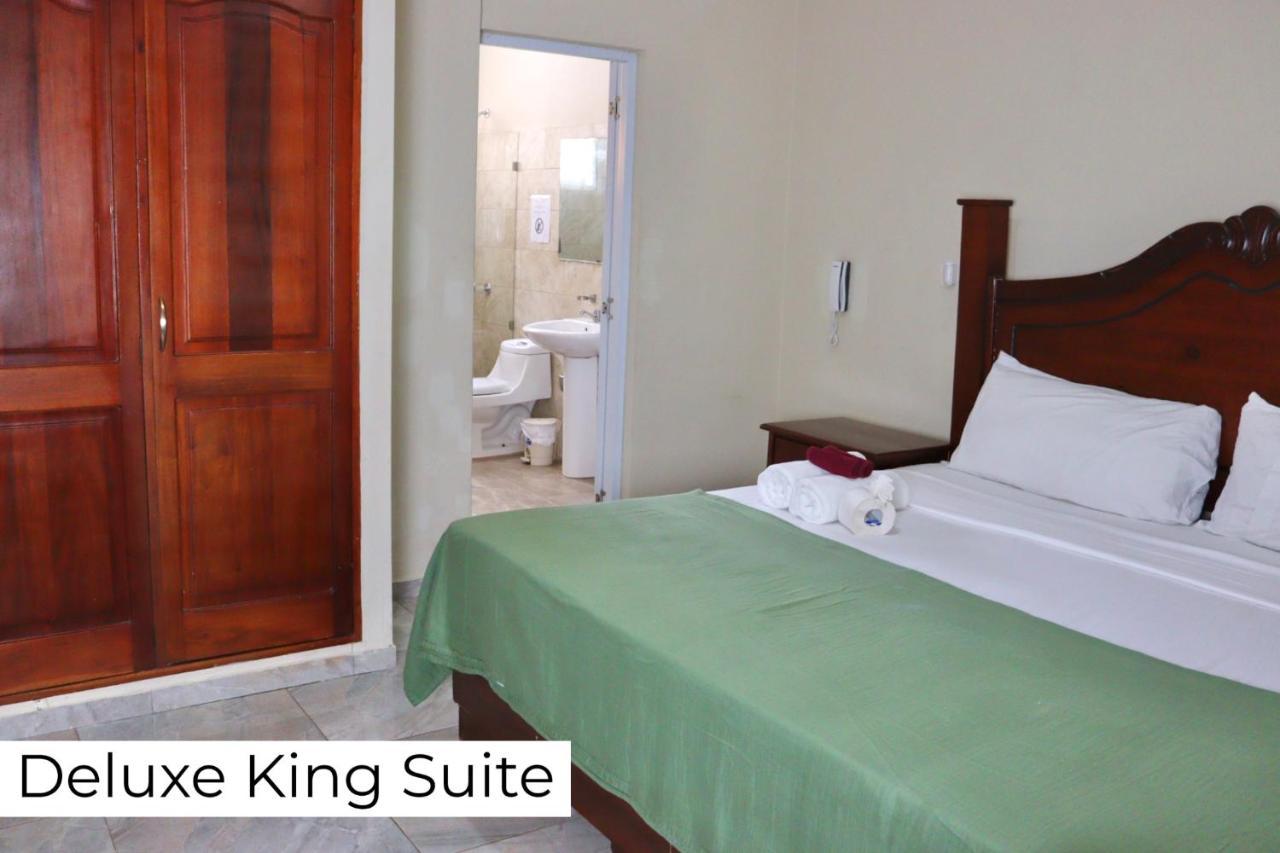 Klassisches Apartment mit 1 Schlafzimmer und Kingsize-Bett