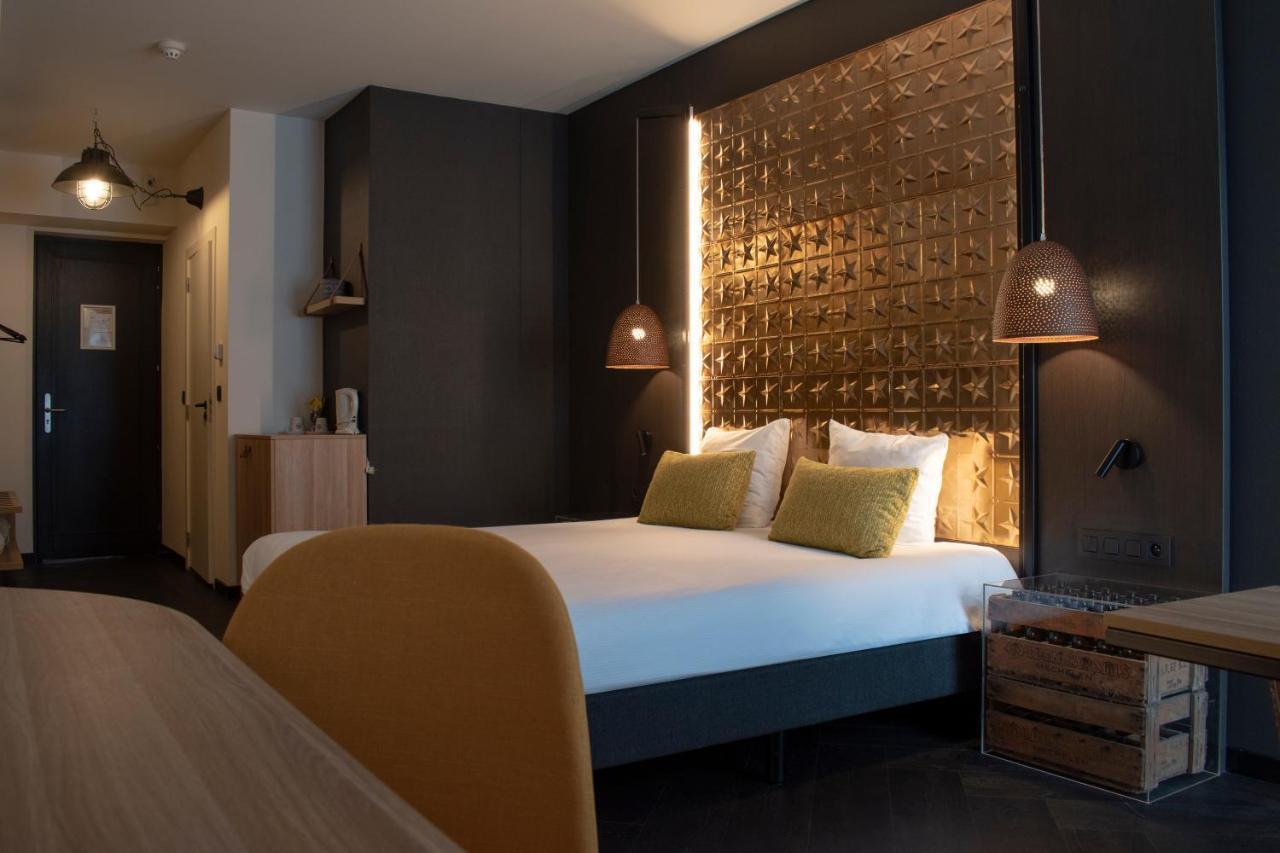 Double Room,445036101:JPEG