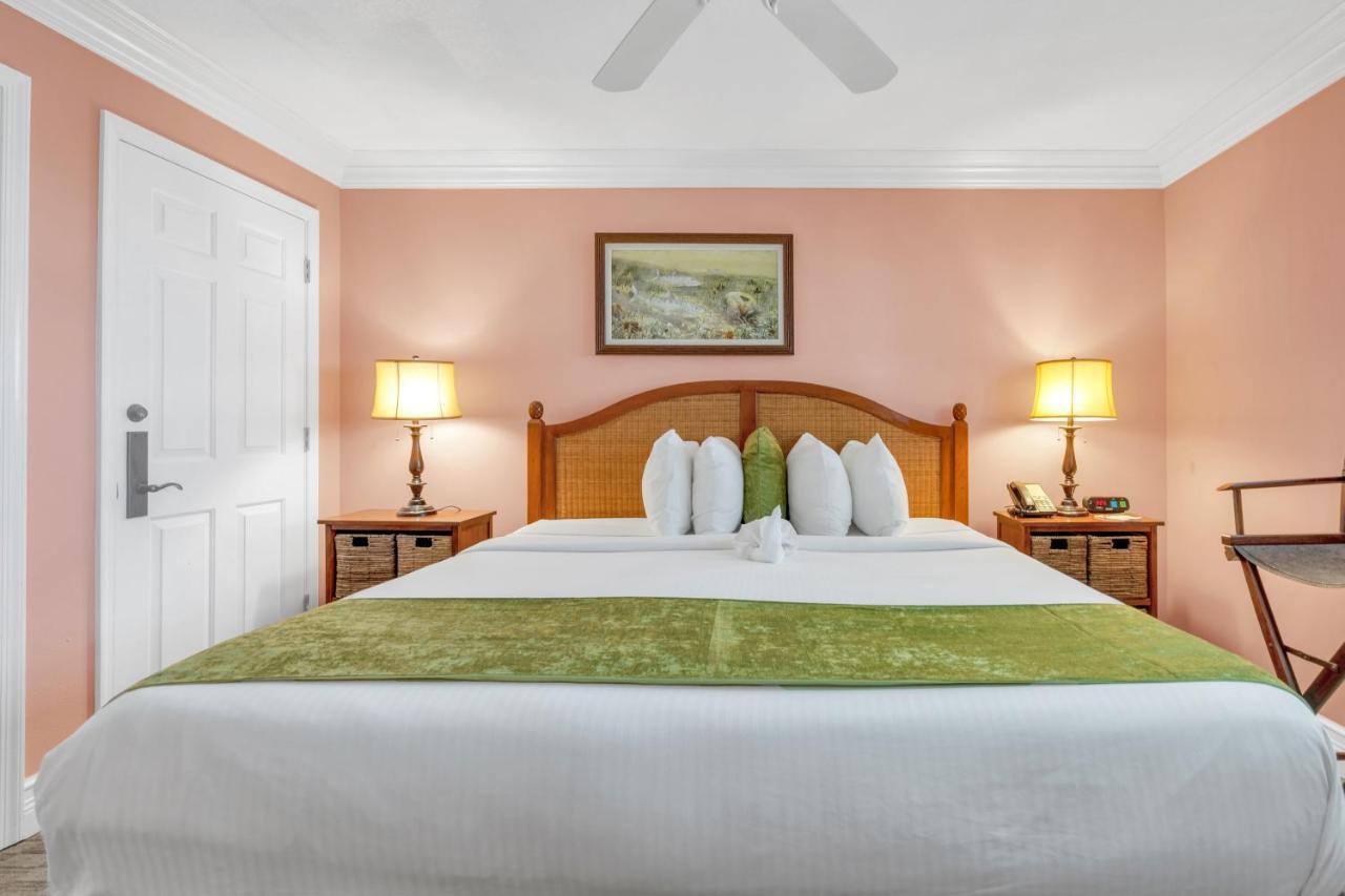 King Room with Ocean View - Non-Smoking