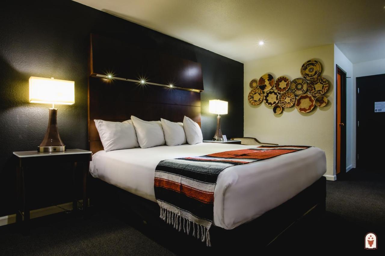 Standard King Room,1329873632:JPEG