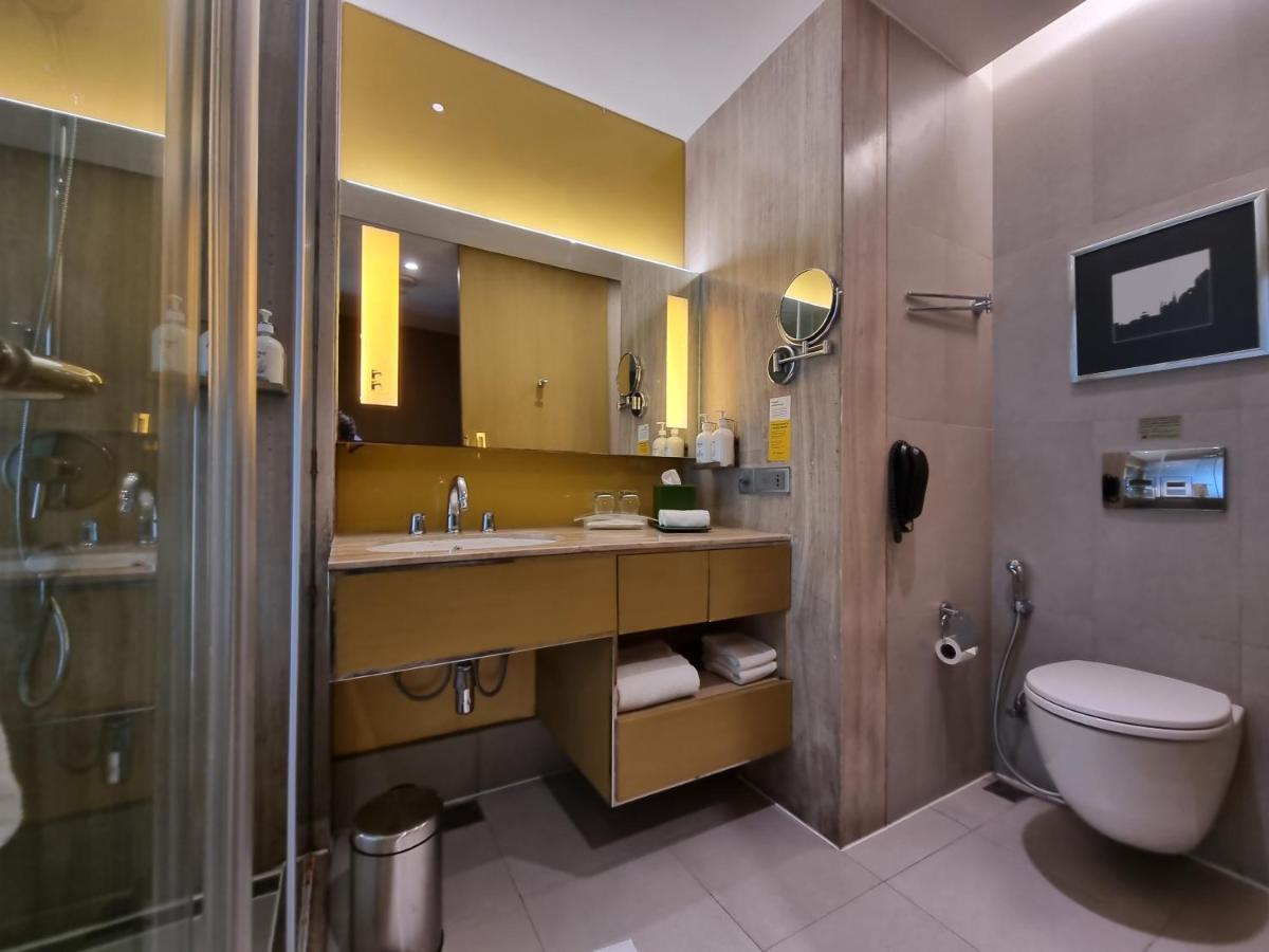 Camera Standard con 1 Letto King-Size e Vista Piscina - Non Fumatori