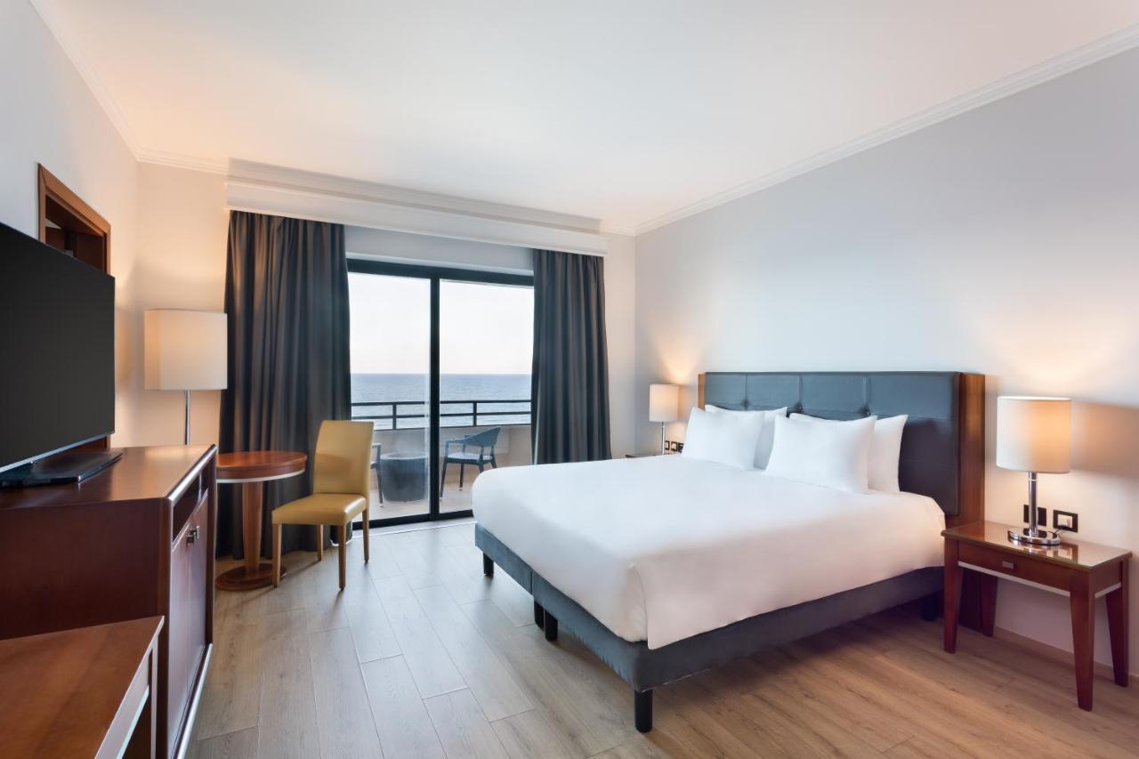 Suite Junior con balcón y vistas al mar
