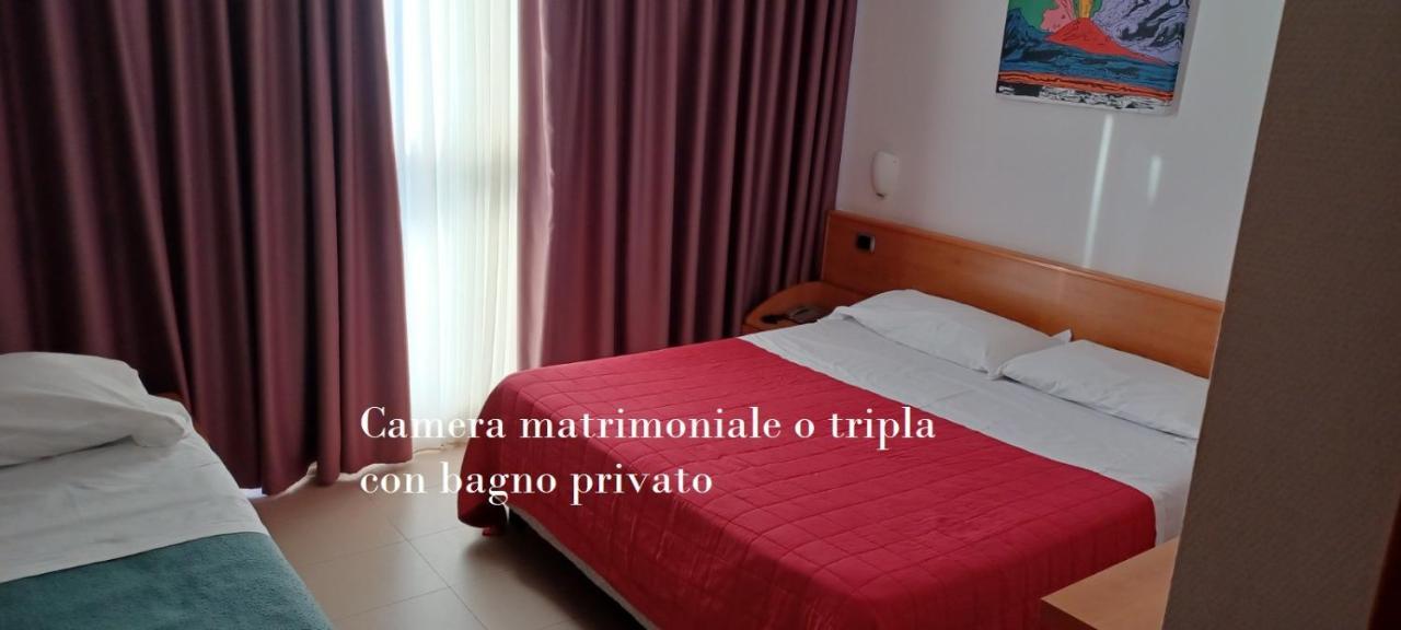 Camera Matrimoniale con Bagno Privato