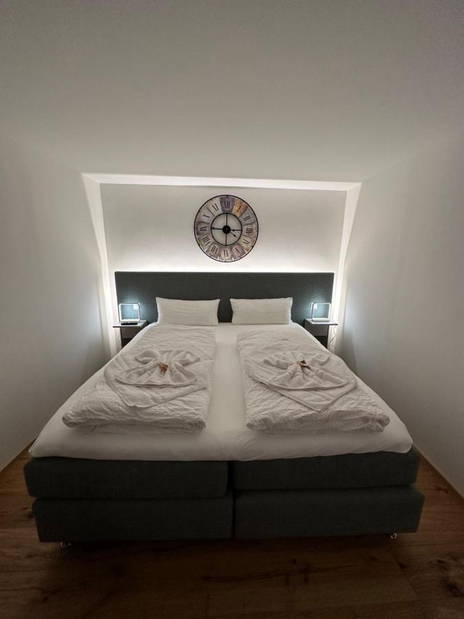 Budget Dreibettzimmer