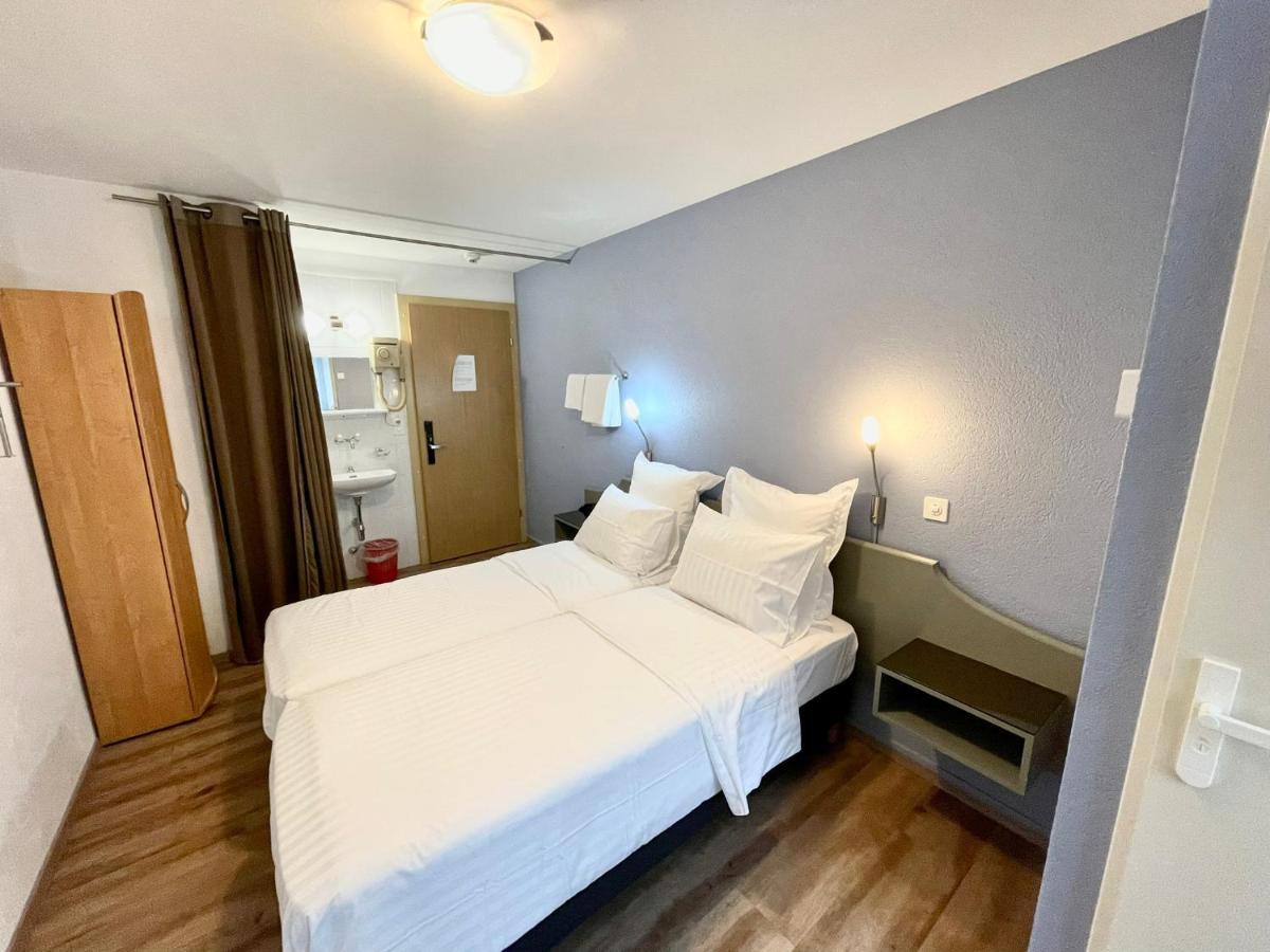 Standard Doppel- oder Zweibettzimmer