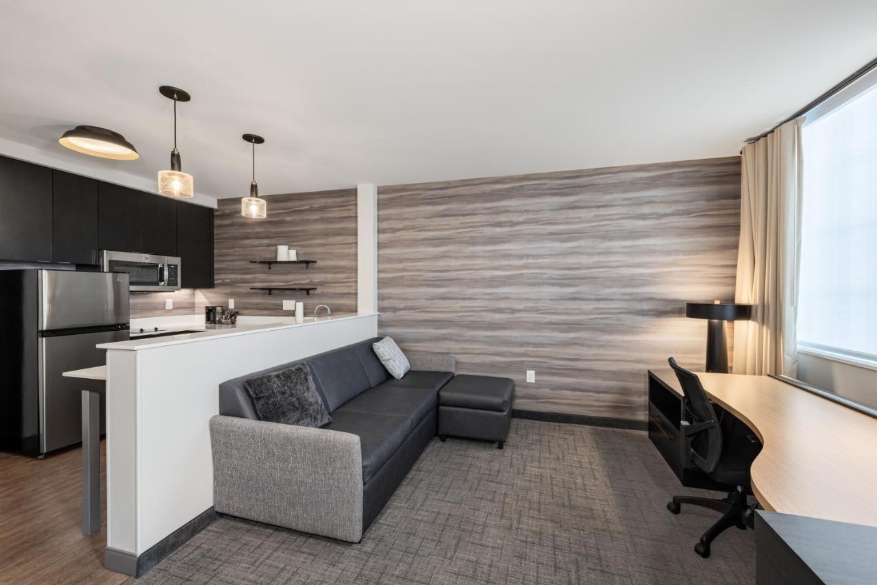 Studio, 1 King, Sofa bed