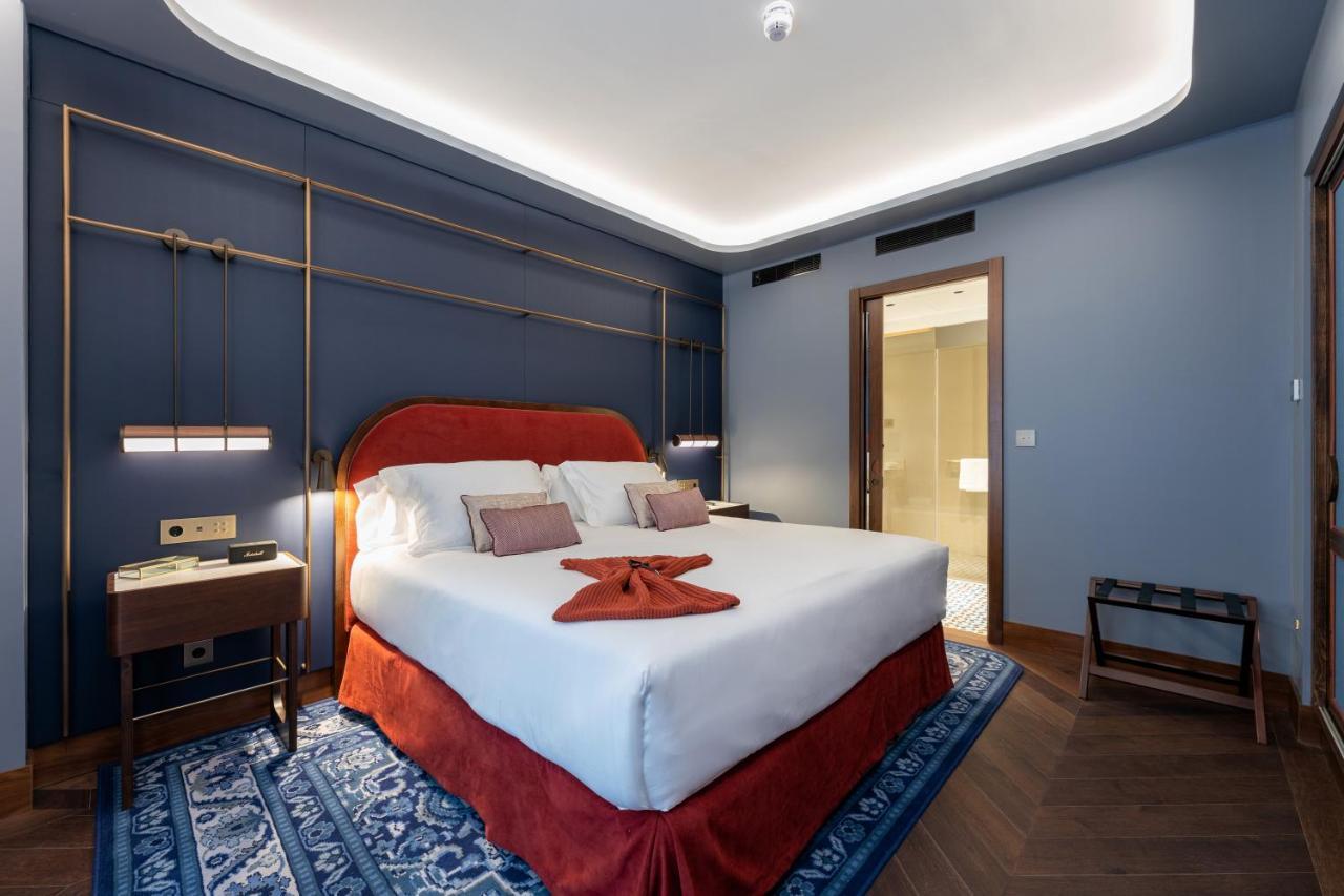 Junior Suite with Balcony