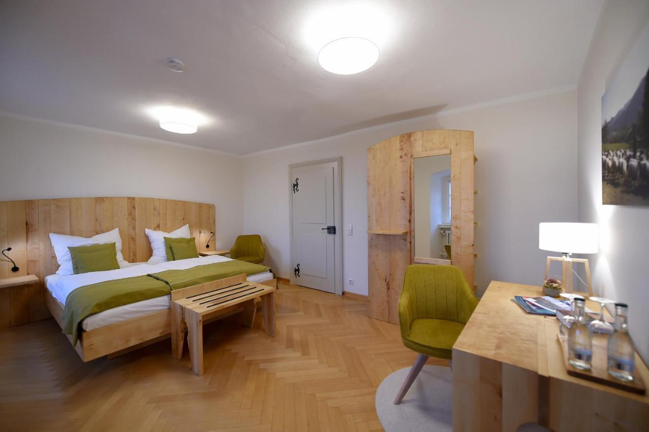 Dreibettzimmer