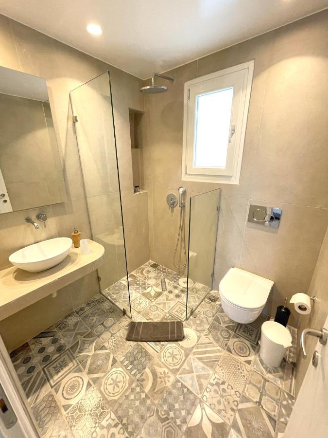 Quarto com Cama de Casal ou 2 de Solteiro e Vista da Cidade