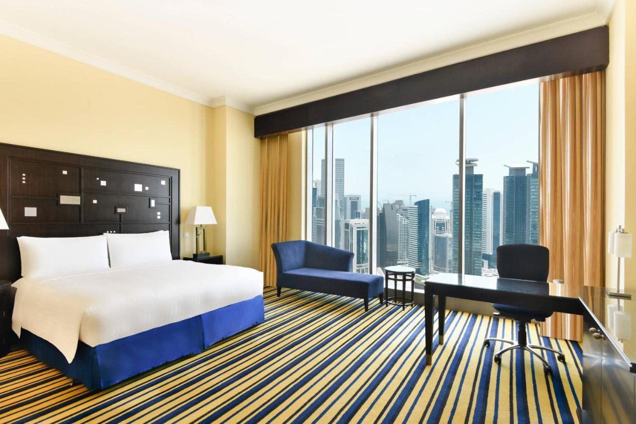 Executive Zimmer mit 1 Kingsize-Bett und Zugang zur Executive Lounge