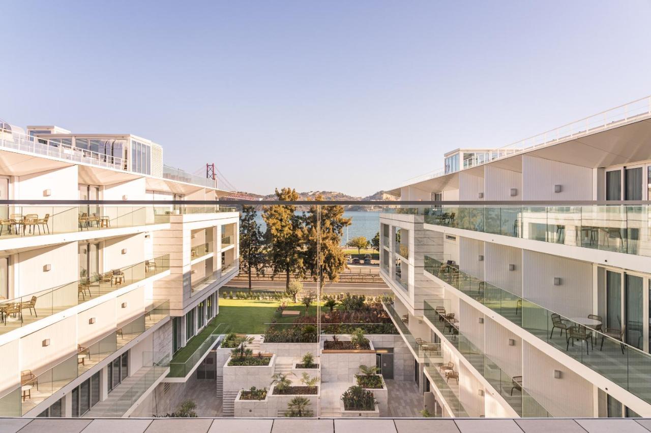 Quarto Standard com 2 Camas de Solteiro e Vista do Rio