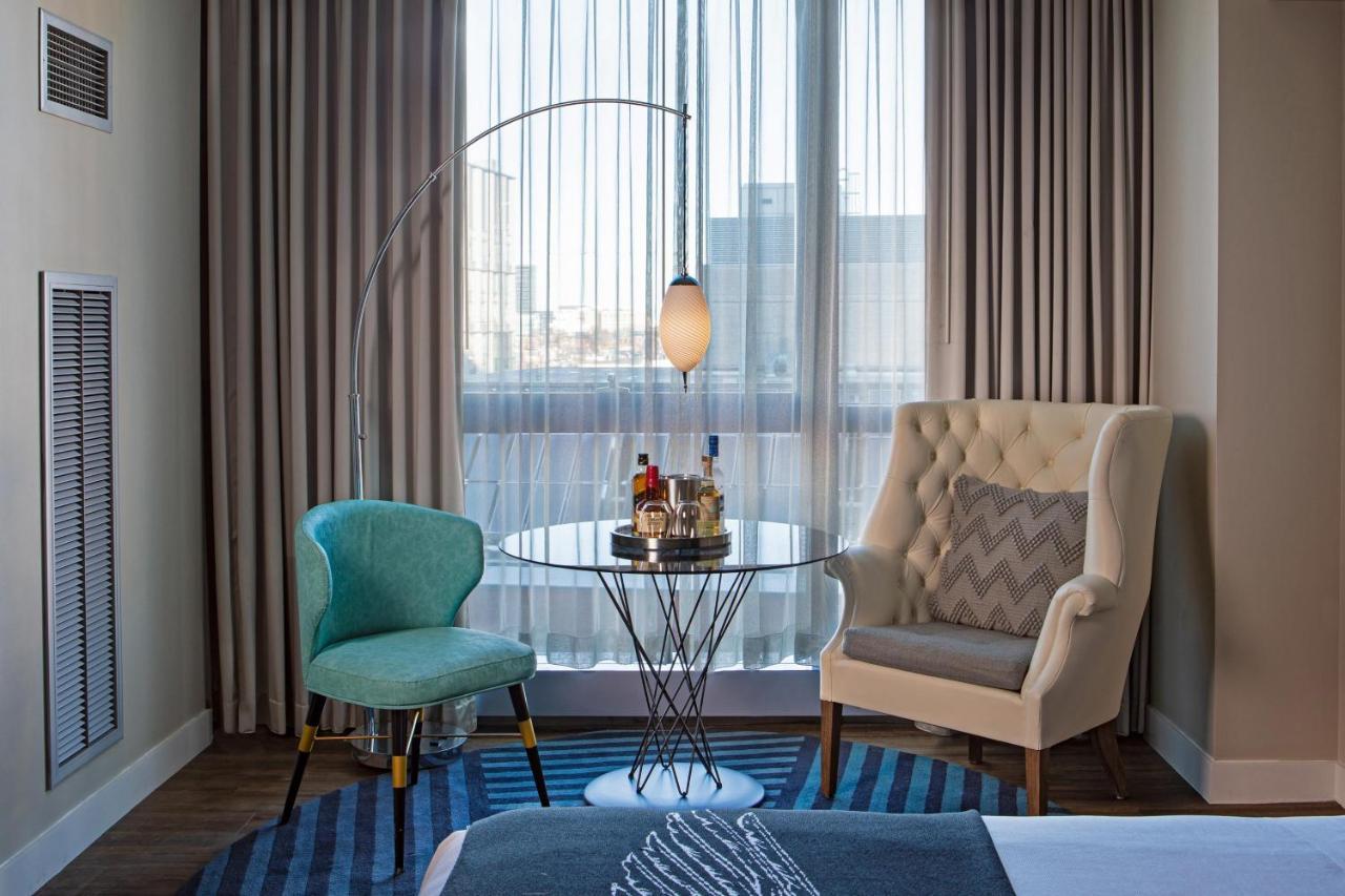 Fabulous King, Guest room, 1 King,1350798307:JPEG