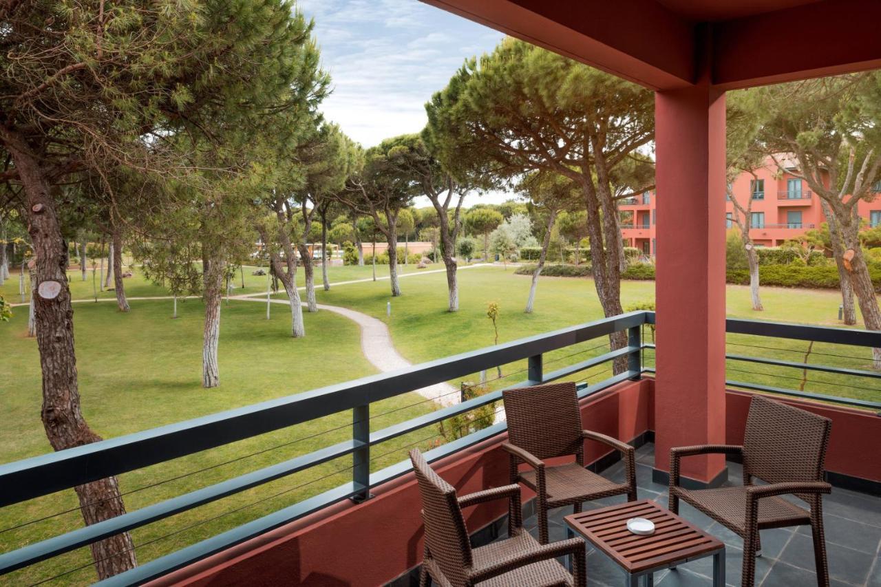 Superior Two-Bedroom Suite with Balcony and Garden View,1350871489:JPEG
