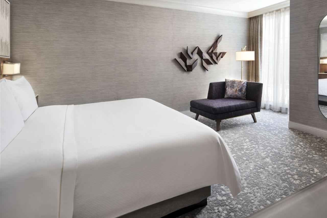 Guest Room, 1 King