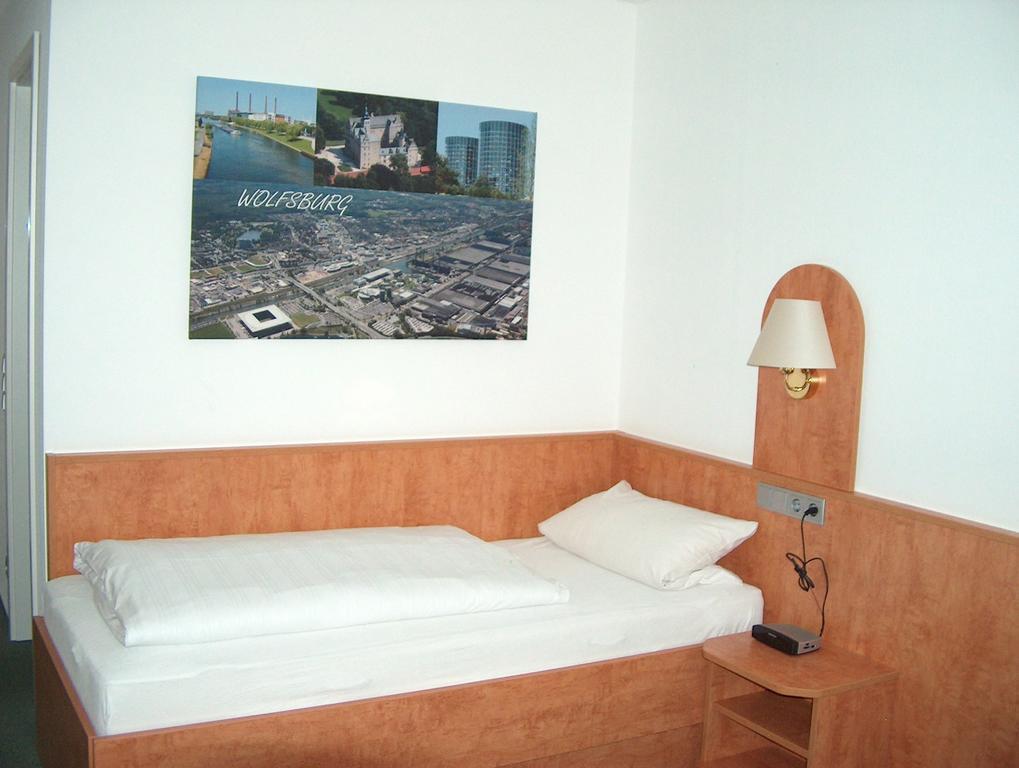 Einzelzimmer mit eigenem Bad