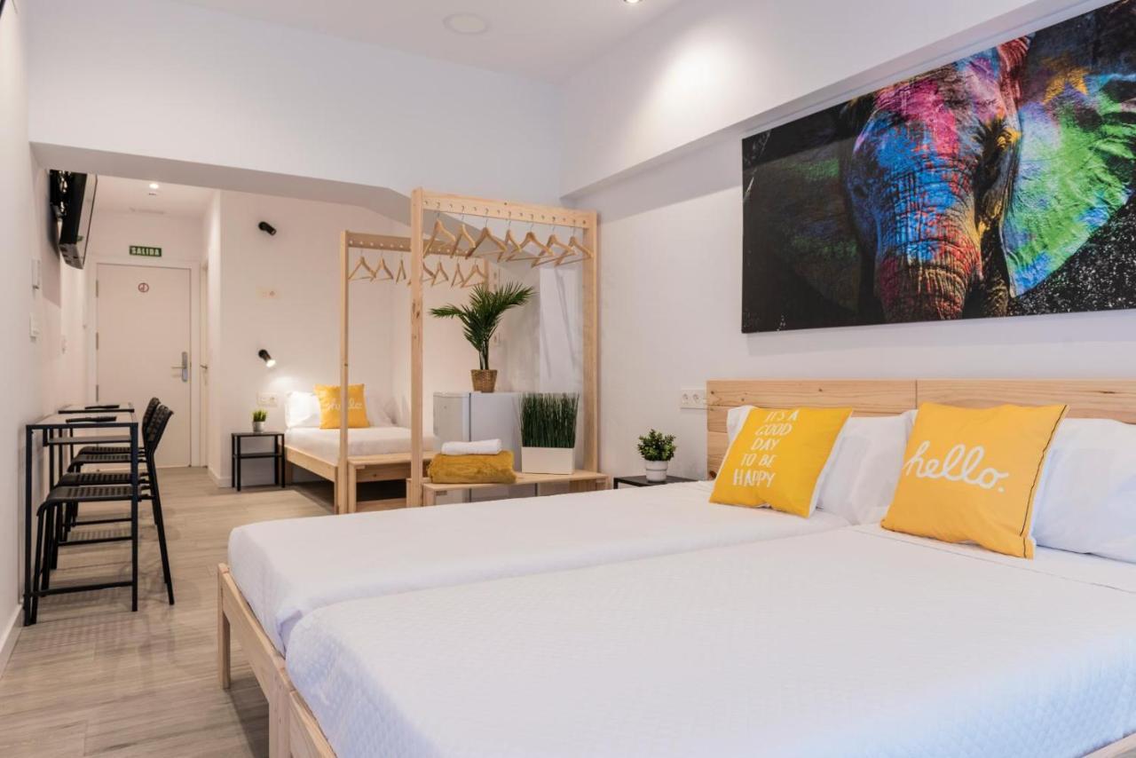 Vierbettzimmer mit eigenem Bad