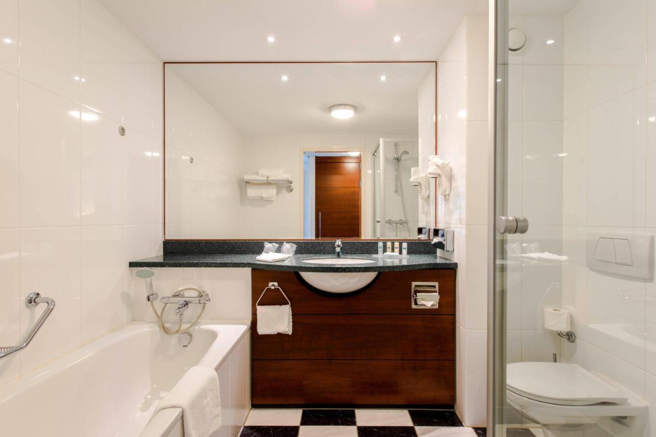 Standaard Kamer met 2 Queensize Bedden