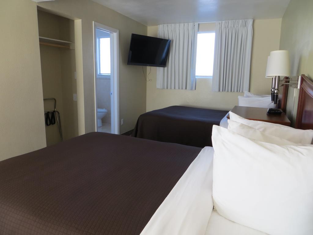 Chambre avec 2 Grands Lits Queen-Size