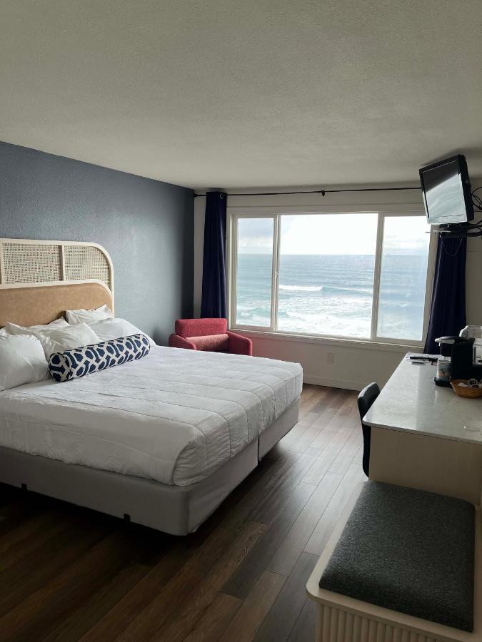 Deluxe Double Room with Sea View