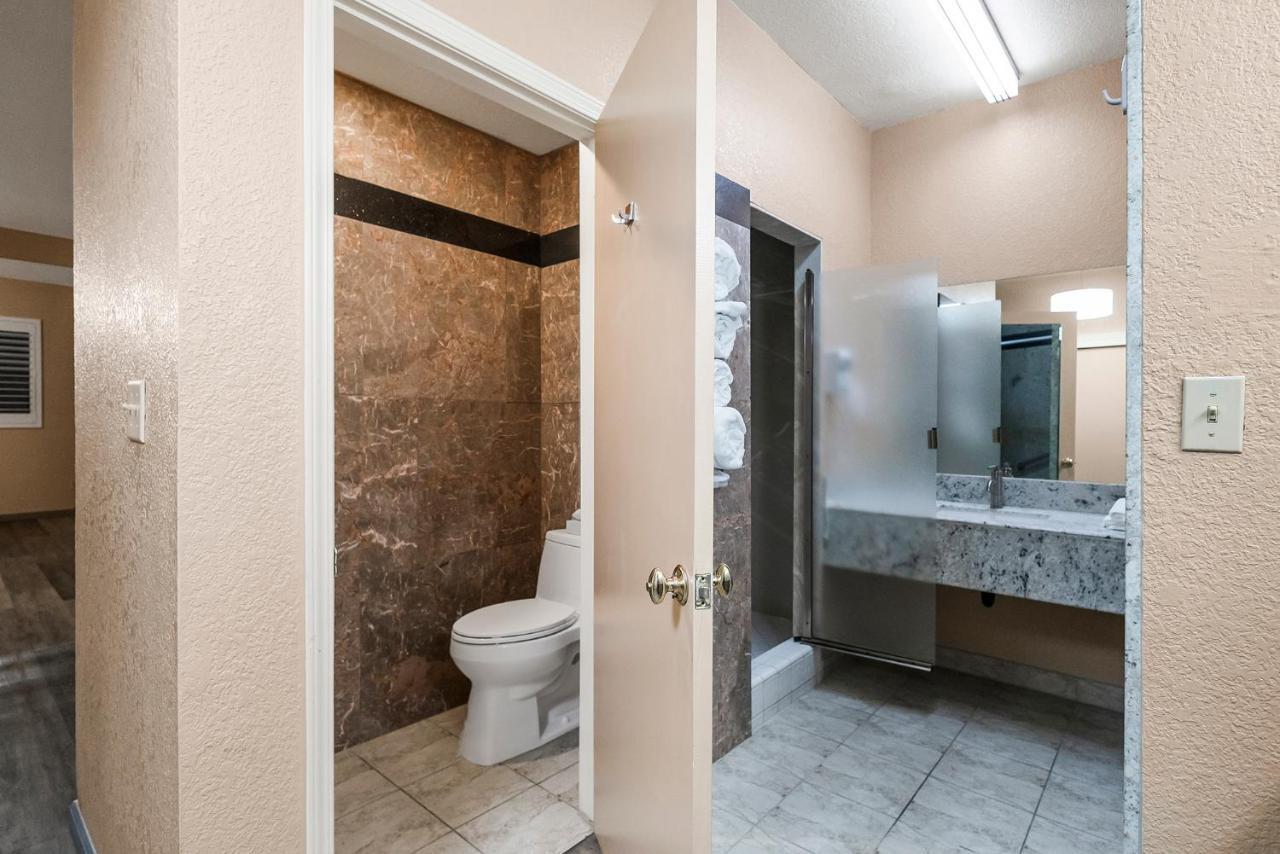 Mini Suite