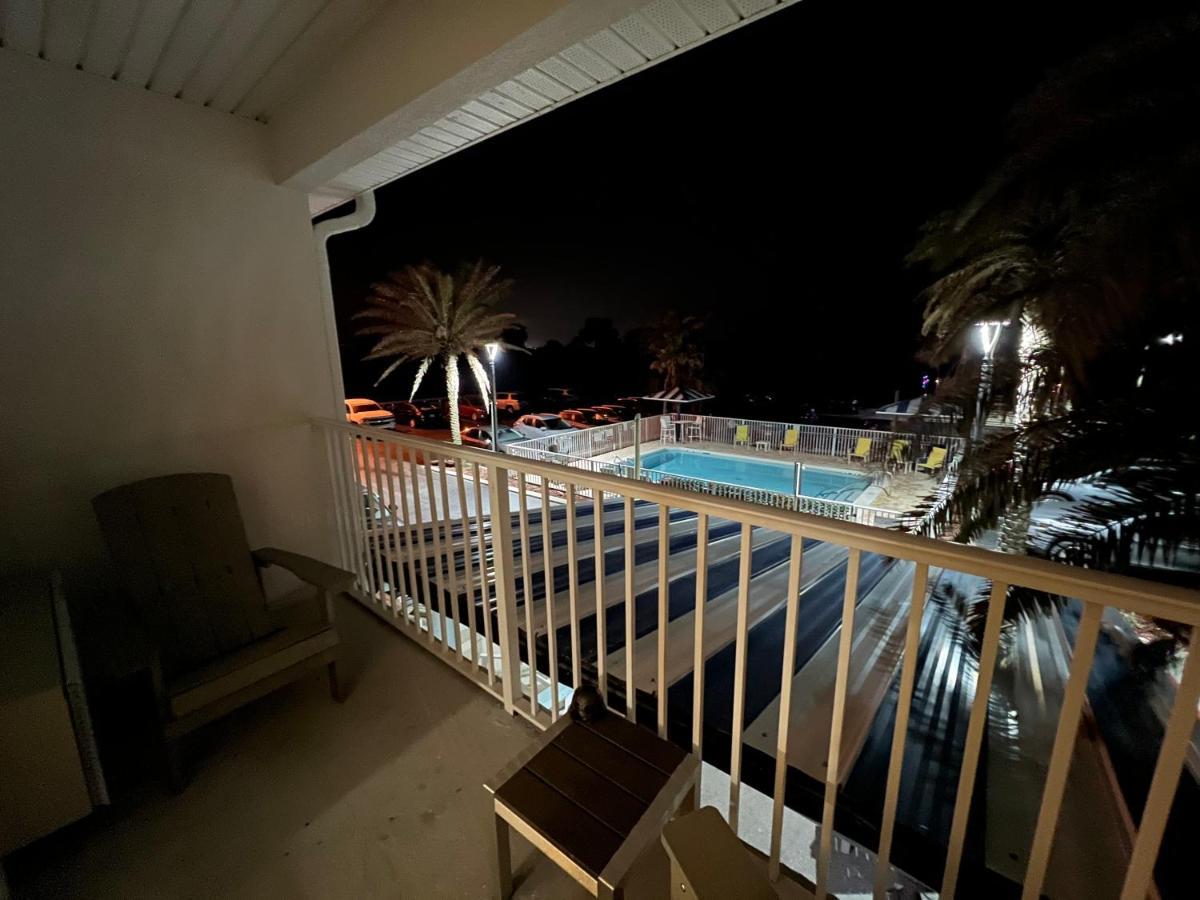 Suite Balcony,1375355345:JPEG