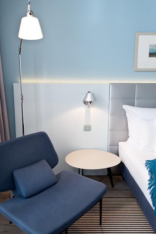 Doppelzimmer mit Balkon