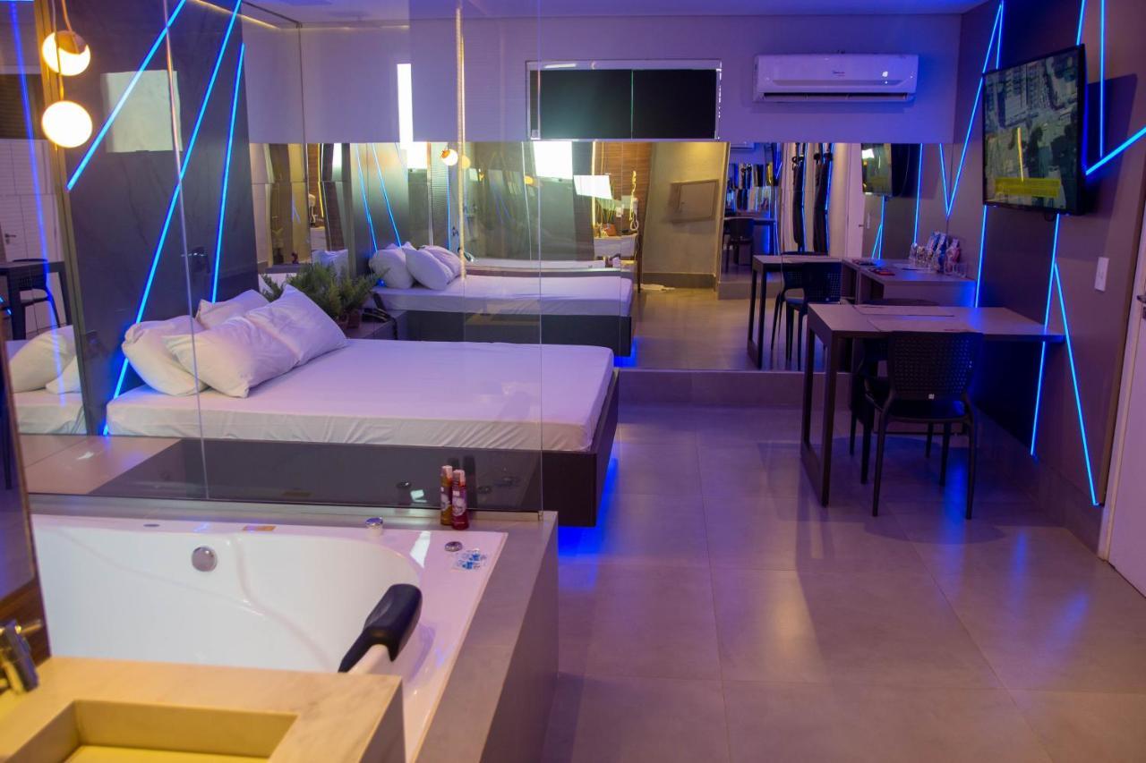 Suíte Deluxe com Banheira de Hidromassagem