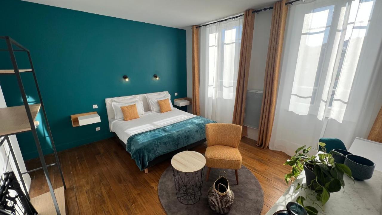 Double or Twin Room,1366461638:JPEG