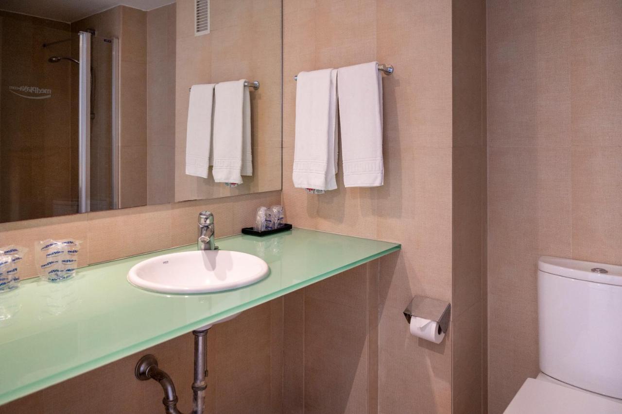 Habitación Familiar con terraza (2 adultos + 2 niños)