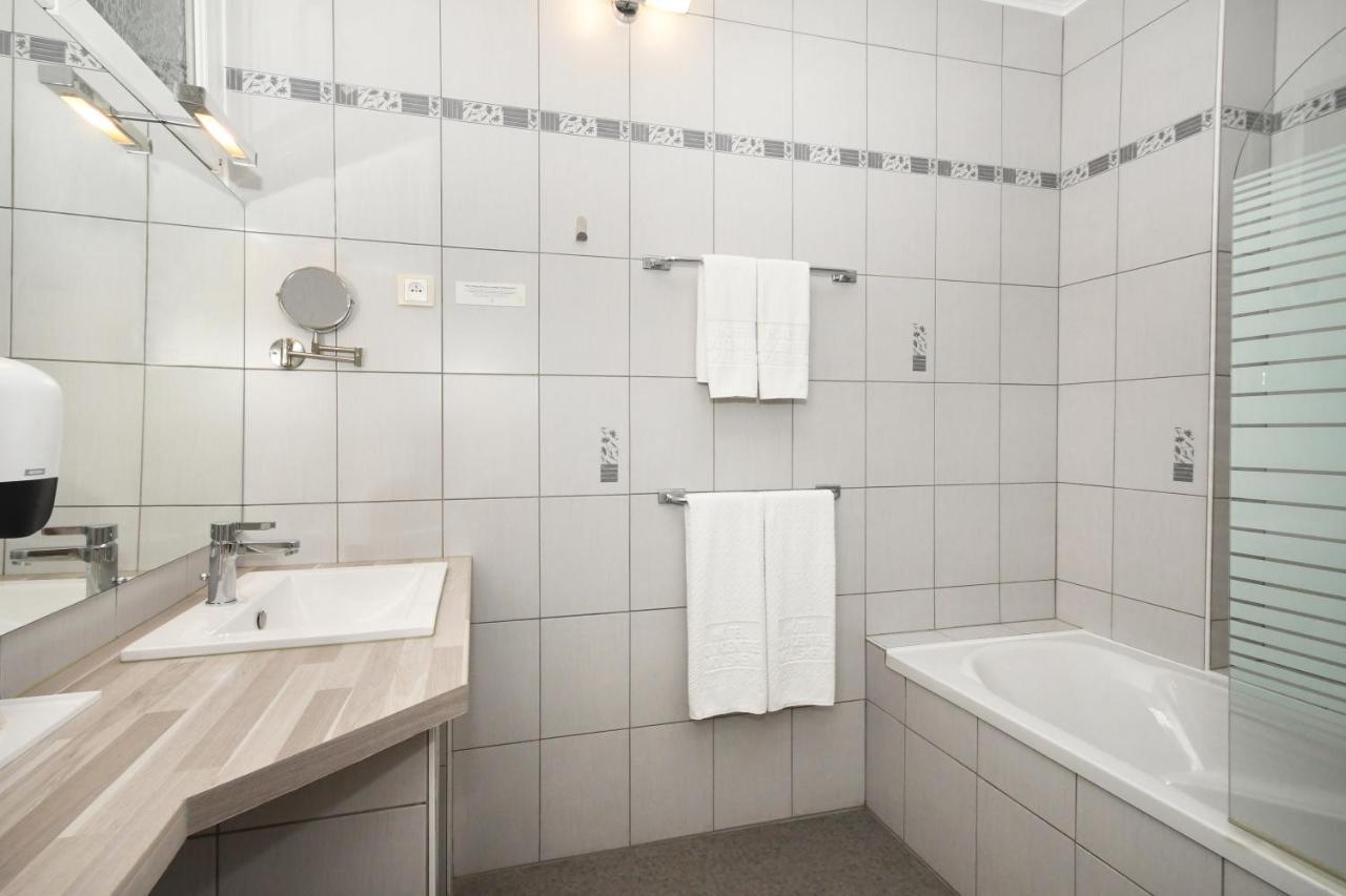 Chambre Familiale avec Baignoire